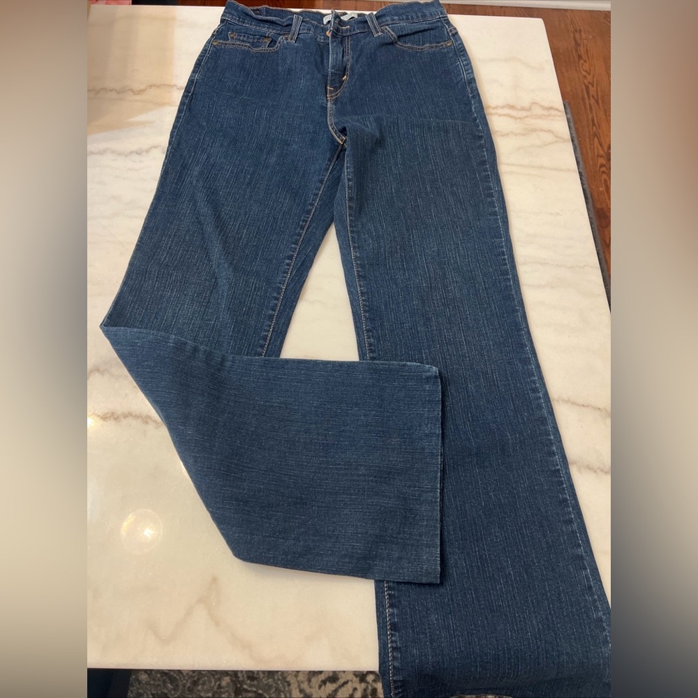 Levi Strauss & Co Women's 512 Perfectly Slimming Boot Cut Jeans Size 10
